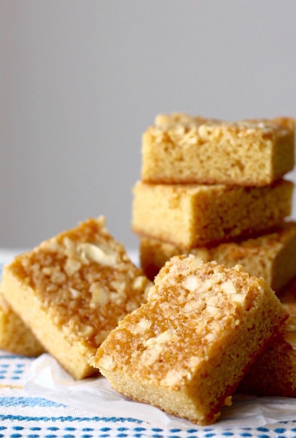 Max's Caramel Bars | www.SpoonfulOfButter.com